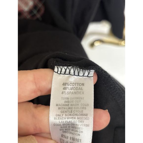 B.L.E.U. Scottie Dog Black 3/4 Sleeve Sequin Top Size 1x Christmas Holiday Party - Picture 5 of 5